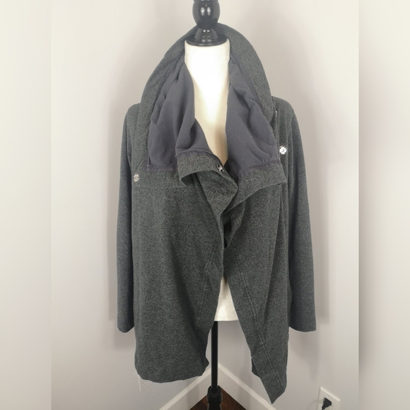 Lululemon Savasana wrap sweater - Picture 8 of 10